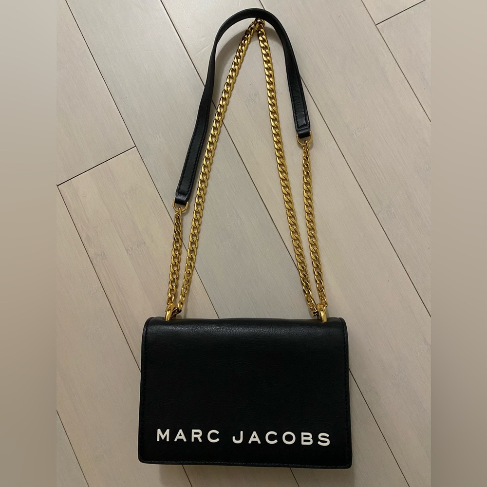 EUC Marc Jacobs Double Take Cross Body Gold Chain Link Evening Purse